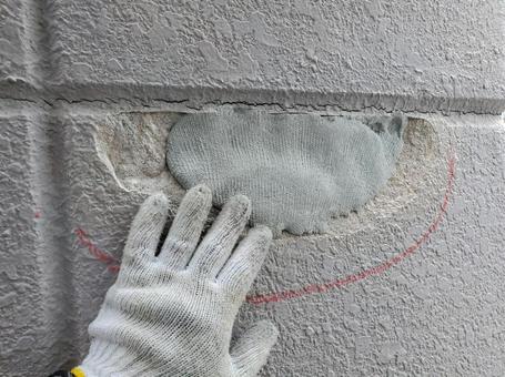 下地補修を省くとどうなる？