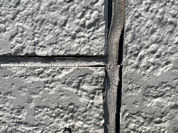 【シーリングの痩せに注意】